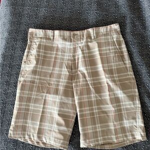 Nike Golf  Tan Plaid Men's Shorts Sz 36